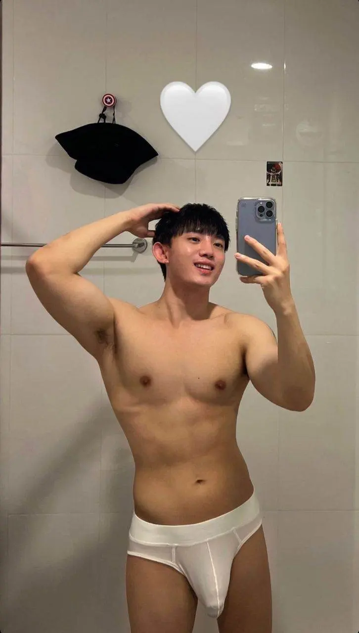 หนุ่มลูกครึ่งเวียดนาม