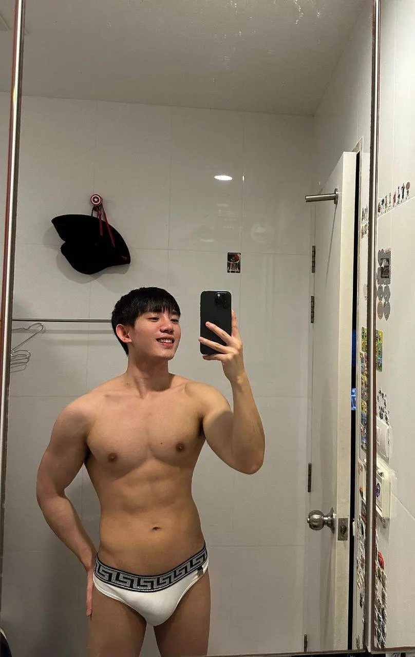 หนุ่มลูกครึ่งเวียดนาม
