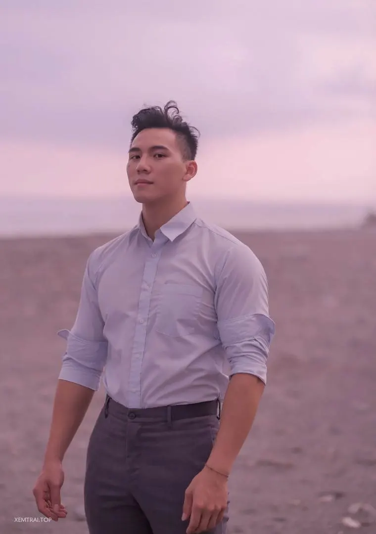 หล่อแห่งชาติ สิงคโปร์