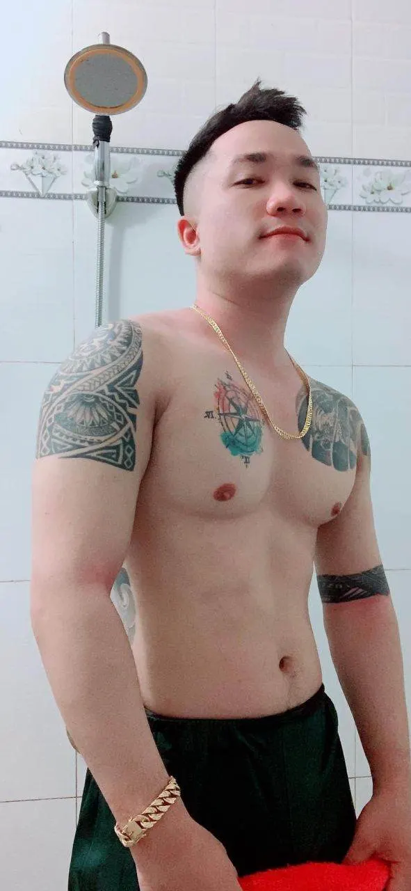 หนุ่มงานดี นางเอกหนัง gay. อยากรุกเจอกันที่โรงแรม