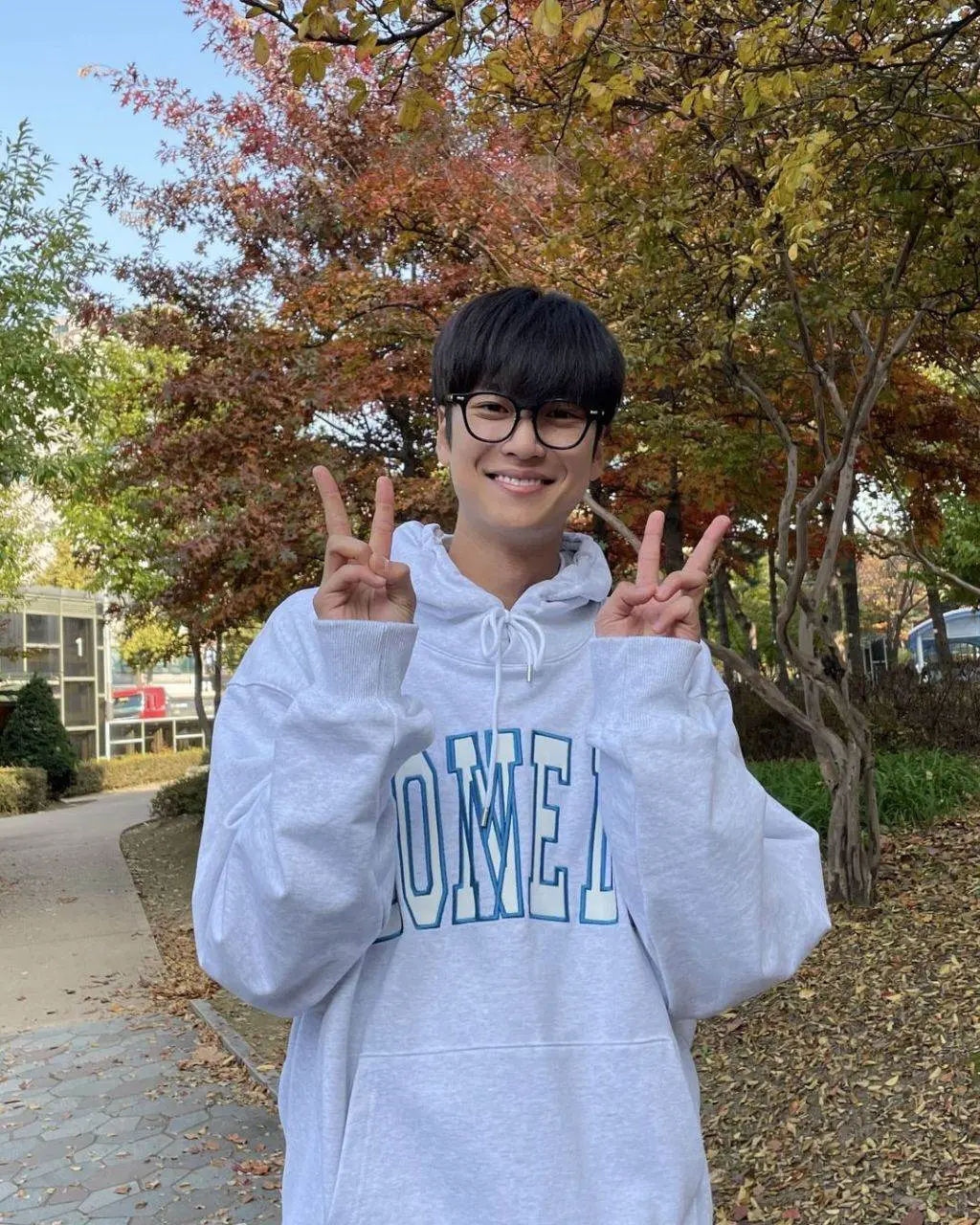 นาอินอู หนุ่มฮอตแห่งปี สุดโด่งดัง