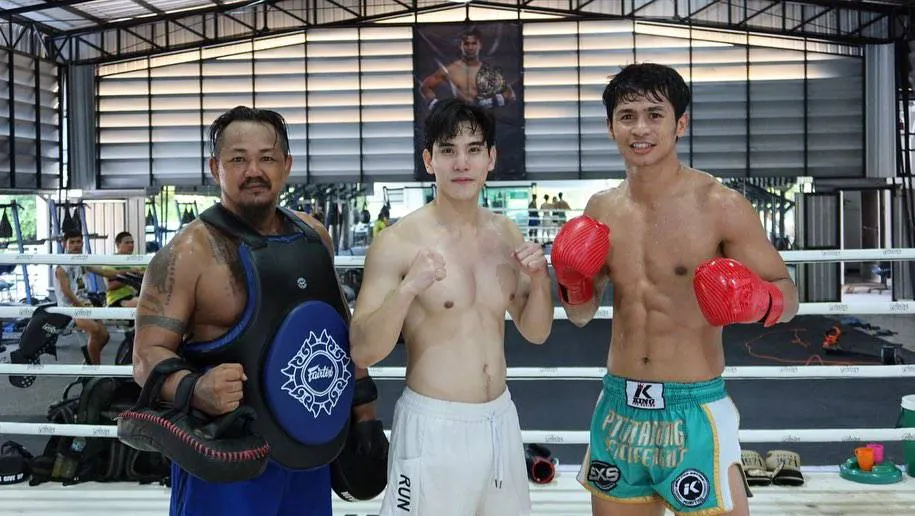 แบบนี้อ๊อกๆ มวยโค้กไม่เบื่อ