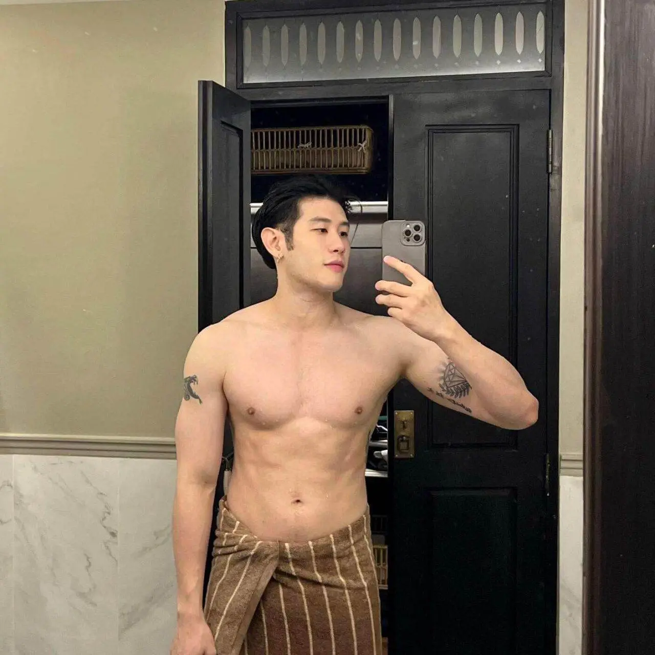 สัญญาว่าจะคลืนทุกหยด