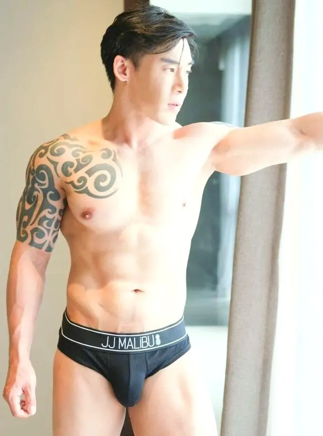 จัดหนักคืนเดียว ซี๊ดเสียวทั้งคืน