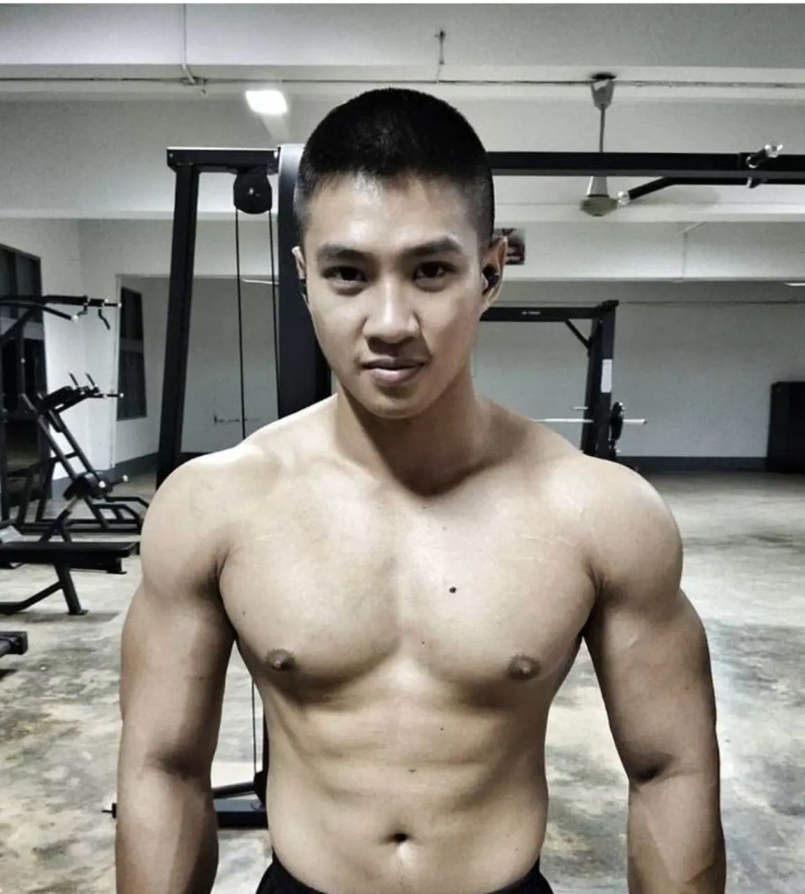 หล่อหุ่นหมี ทบ. ค่ายเชียงใหม่ แม่ริม