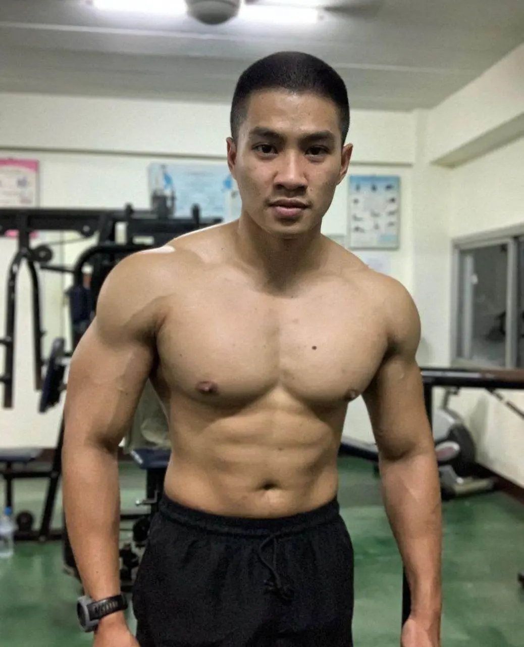 หล่อหุ่นหมี ทบ. ค่ายเชียงใหม่ แม่ริม