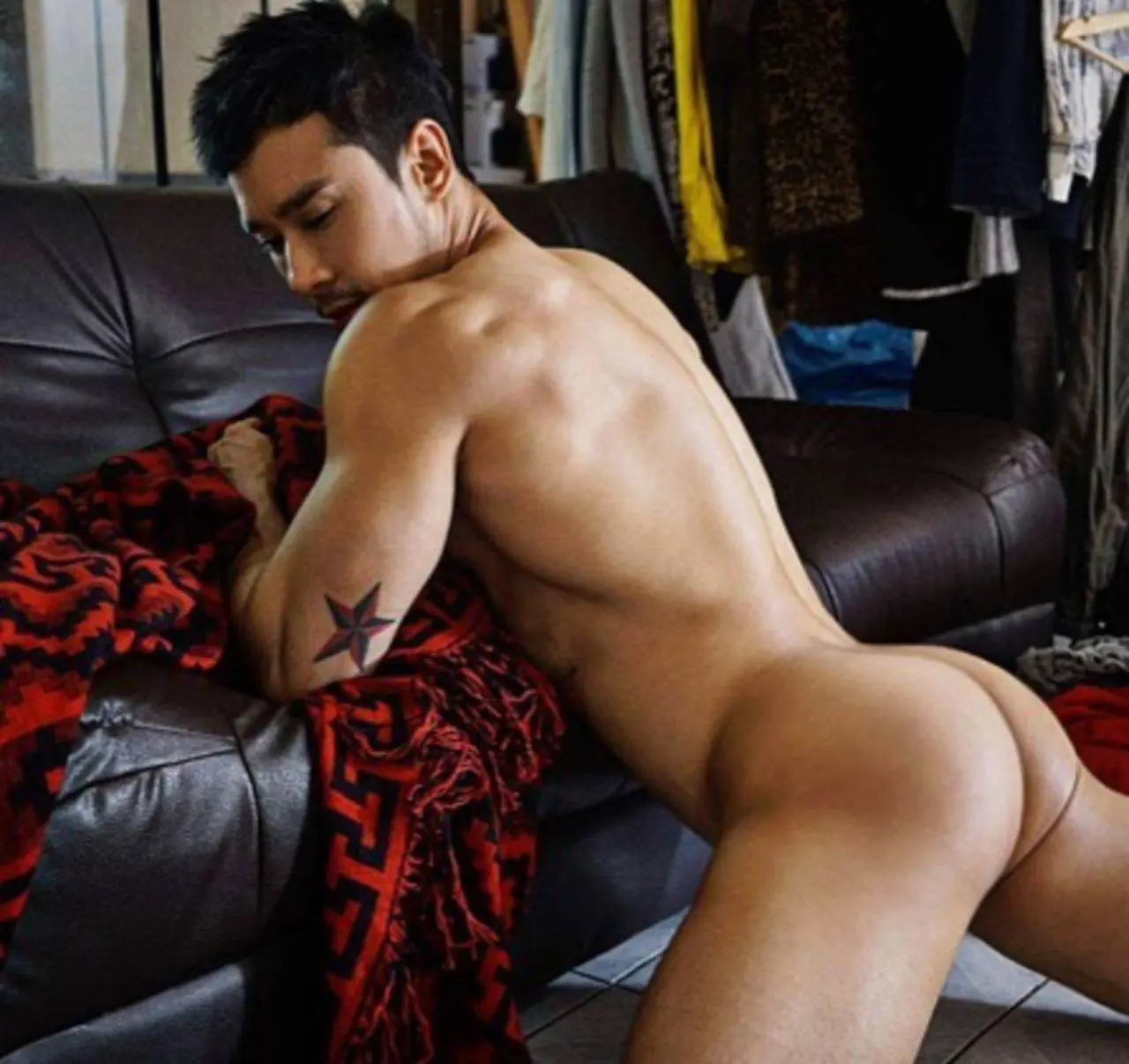 ไอดอลเชียงใหม่ งานดีอเมริกา ค่ายหนัง xxx ของ Mr. piter.
