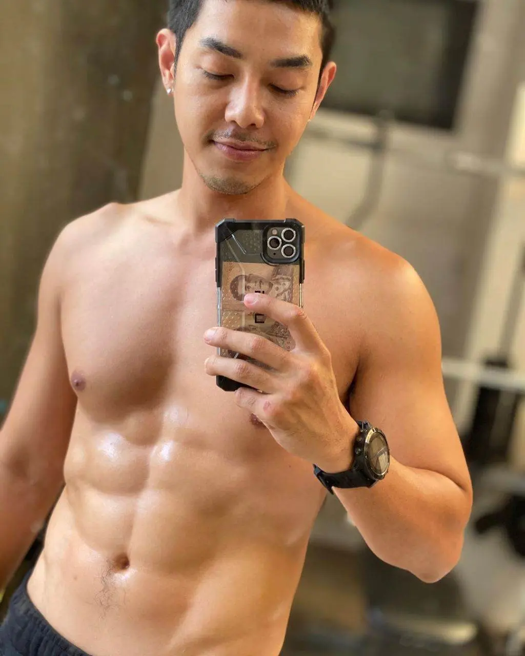 สองรัก คลังน้ำ