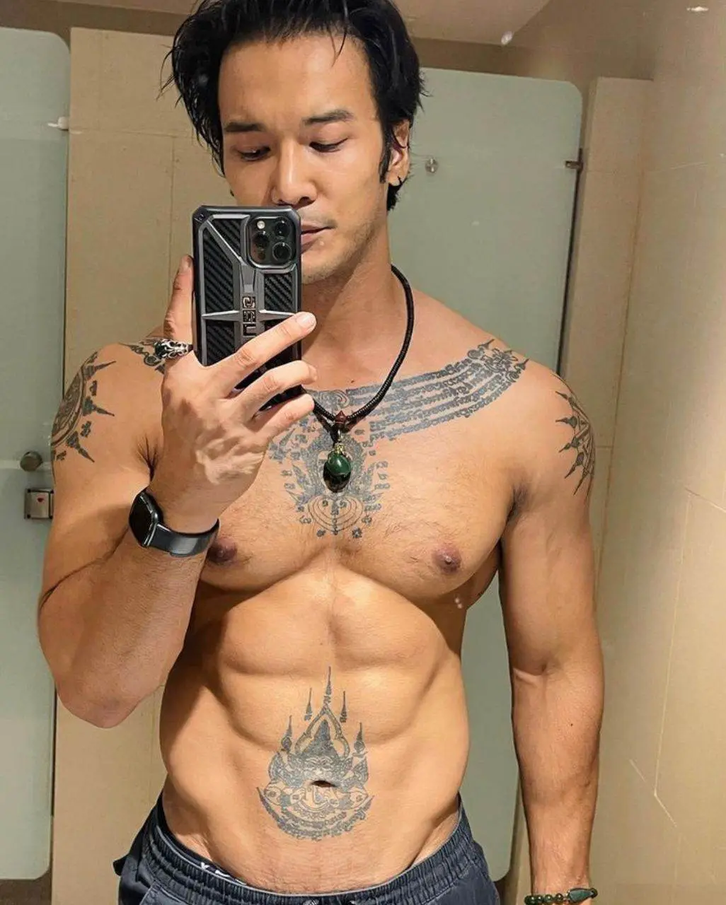 พี่เม่น จากหนัง เพื่อนกูรักมึงหวะ.