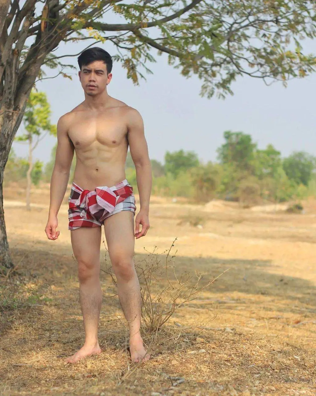 ลิ้นสั่นรอออออ