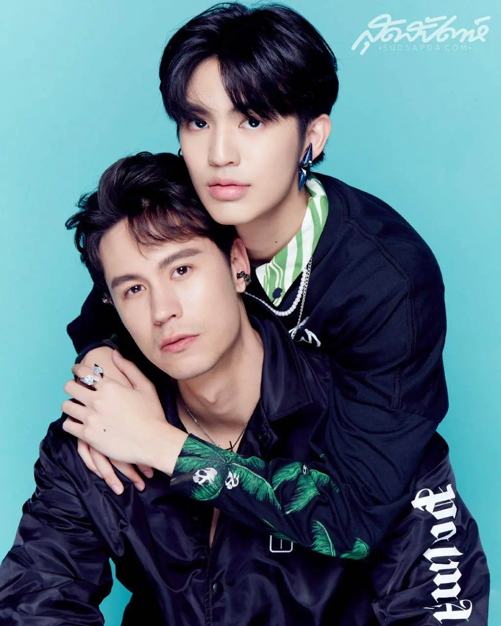 ไม่ถอดน่ากอดนะ