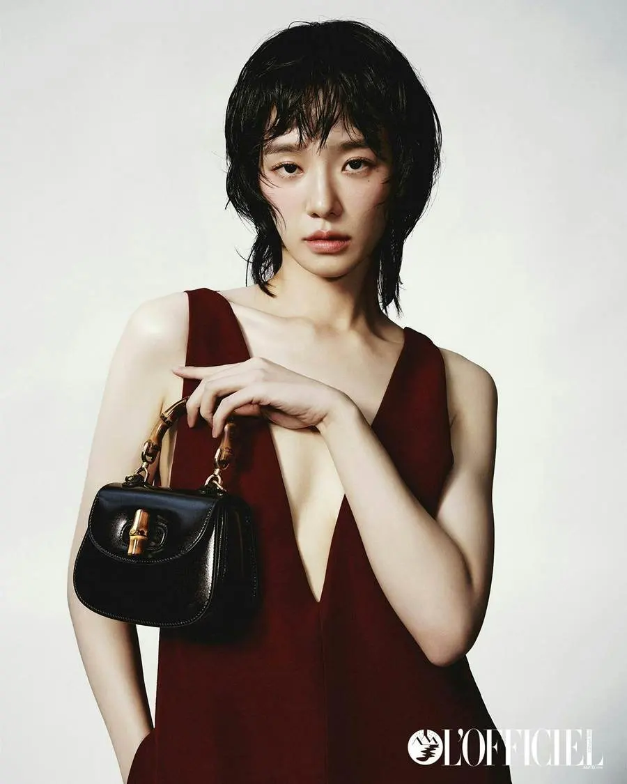 Park Gyuyoung @ LOfficiel Malaysia-Singapore-Philippines March 2024