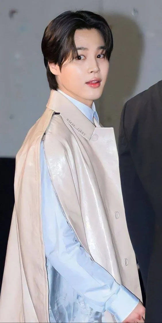 นักร้องหนุ่มชาวเกาหลี จีมิน จากวง BTS น่ารัก กระชากใจสาว