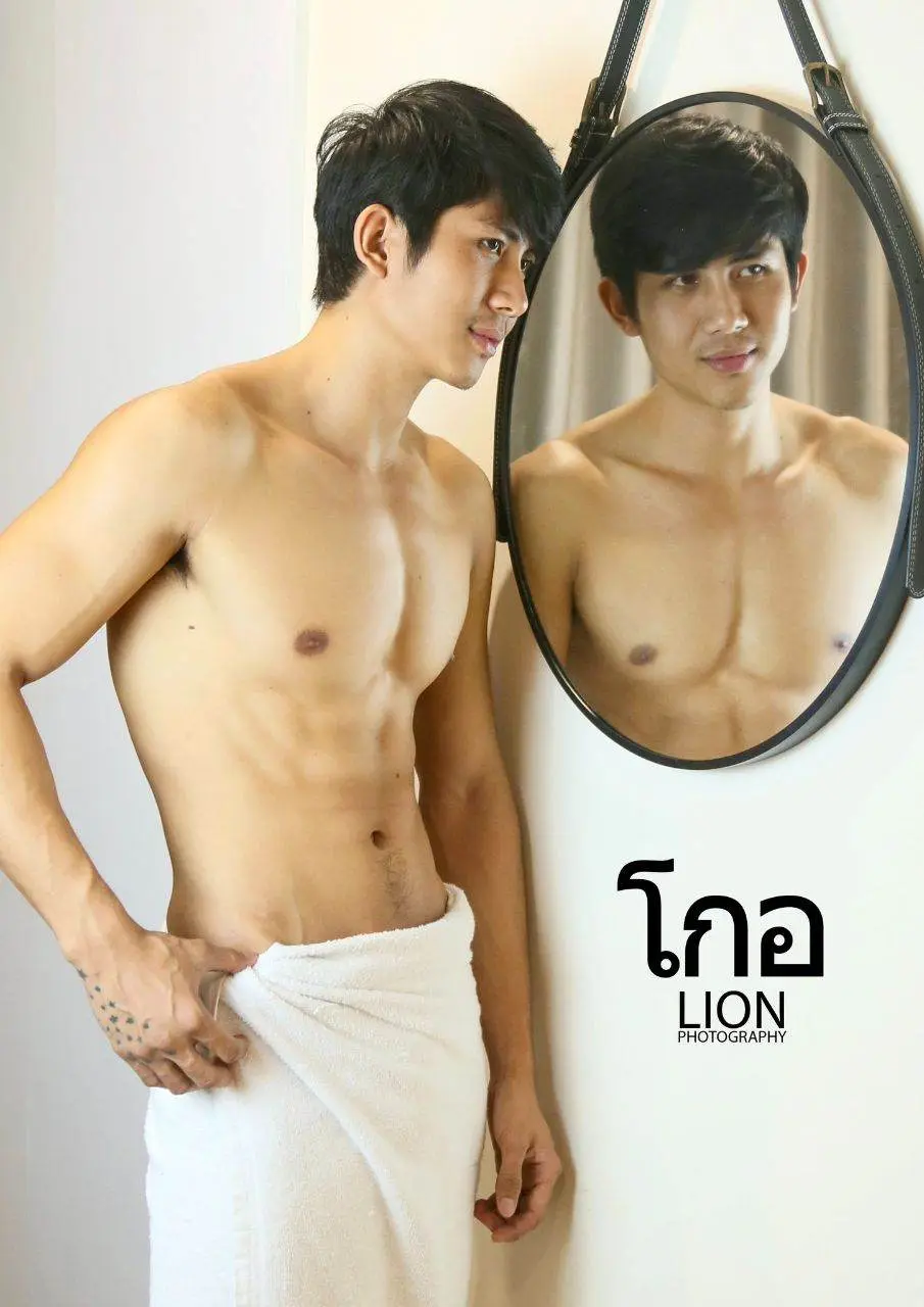 หล่อขาว จากรัฐฉาน เมียนมาร์
