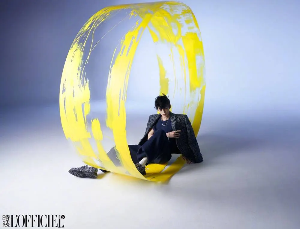 Deng Wei @ L&rsquo;Officiel China March 2024