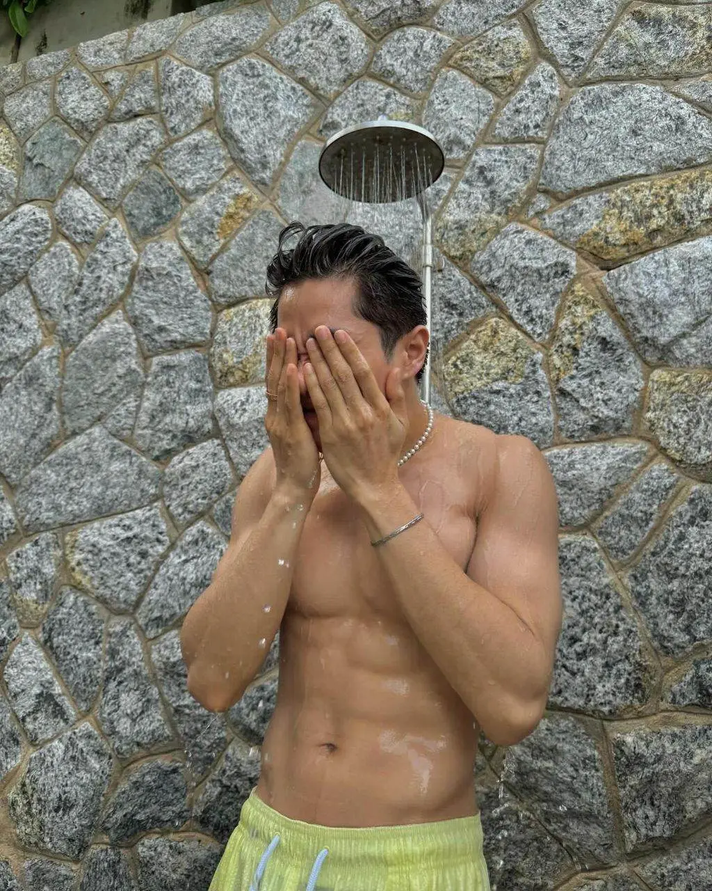 สดใสจังพ่อจ๋า