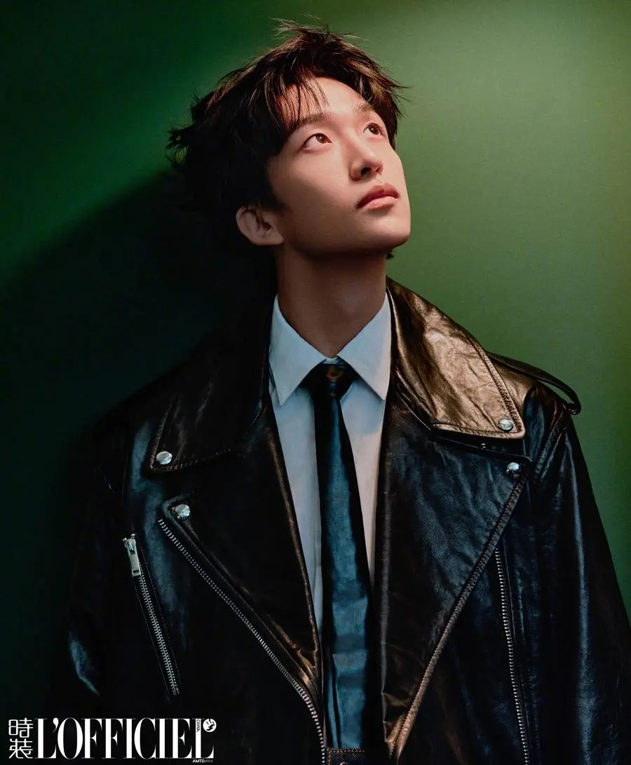 Huang ZiHongFan @ L&rsquo;Officiel China March 2024