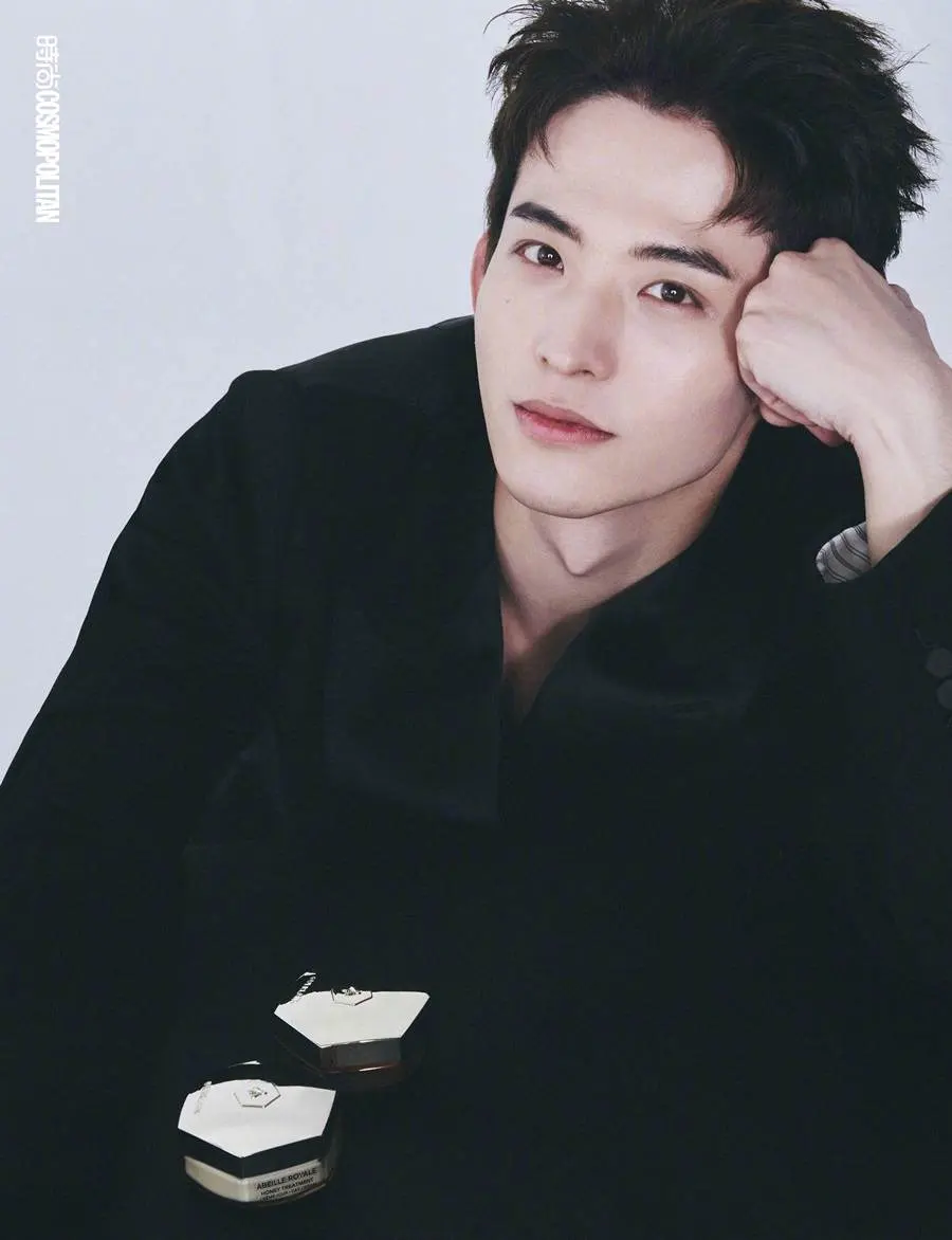 Chang Huasen @ Cosmopolitan Beauty China March 2024