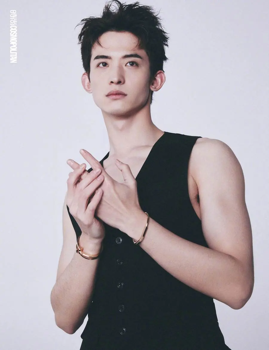 Chang Huasen @ Cosmopolitan Beauty China March 2024
