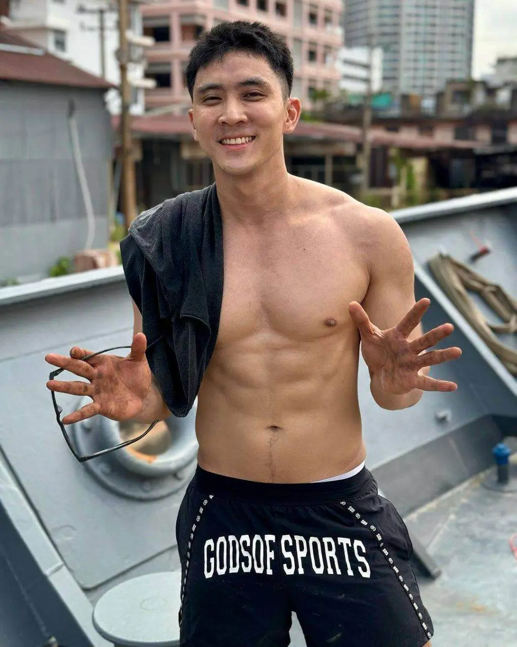 ท่อส่งน้ำงานดี