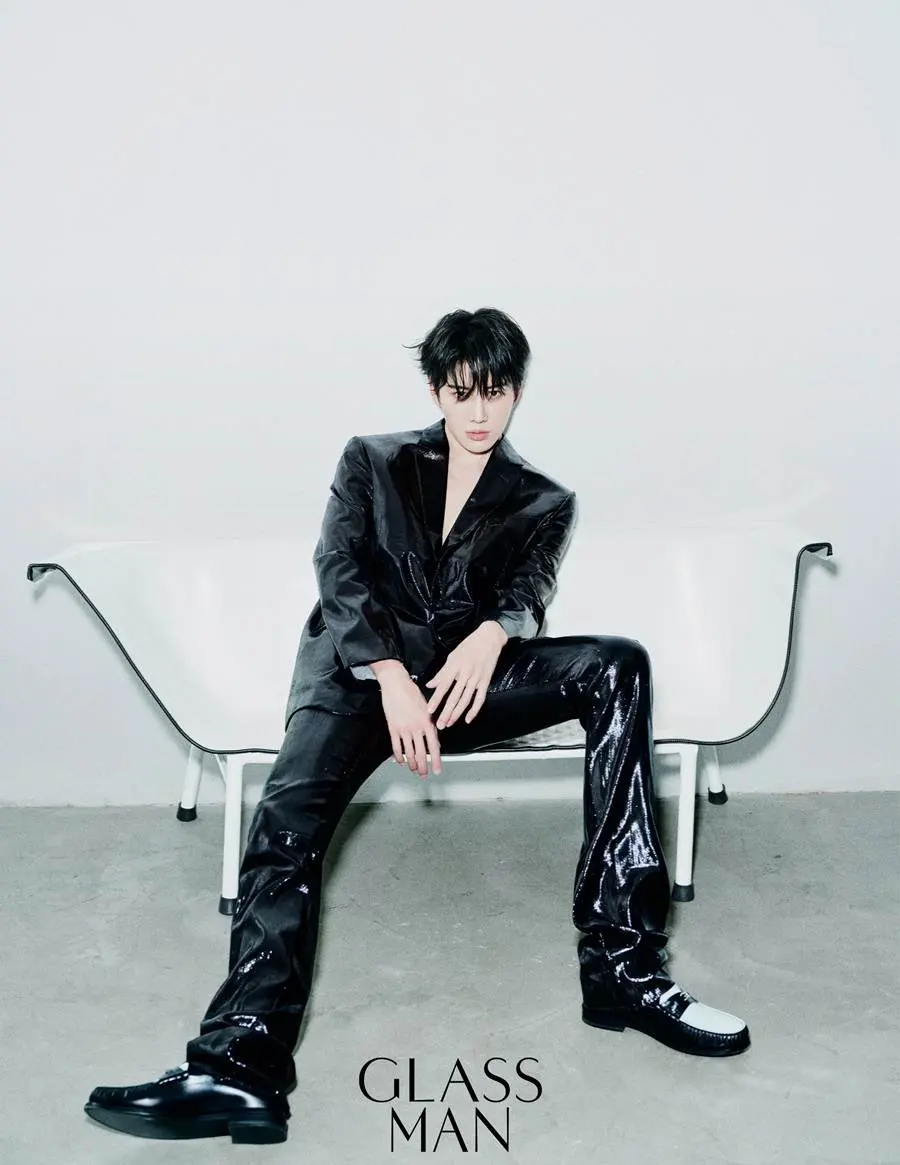 ไมค์ พิรัชต์ @ GLASS MAN China March 2024