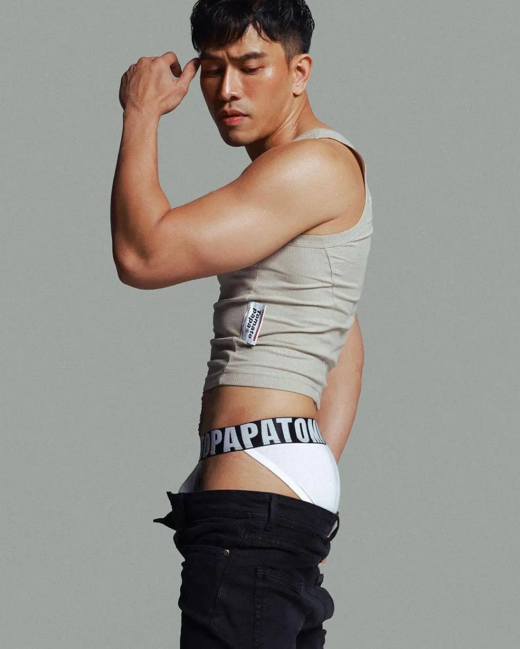 คลังใหญ่เครื่องสูบน้ำ