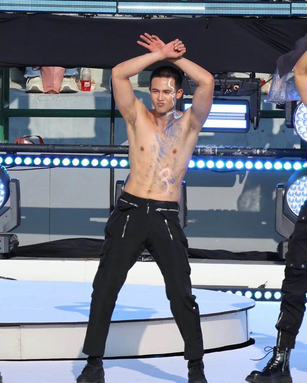 ยอมโดนฟัน