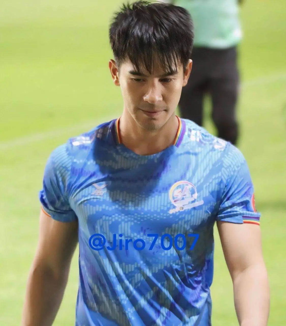 อยากลองขยี้หนวดจัง