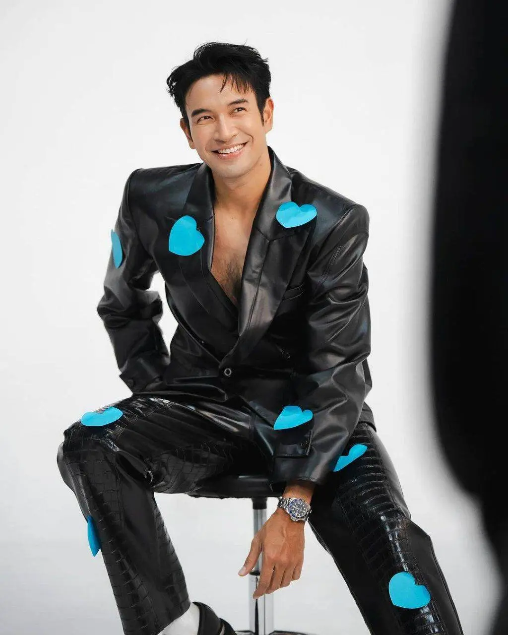 ดาราหนุ่มหล่อเข้ม