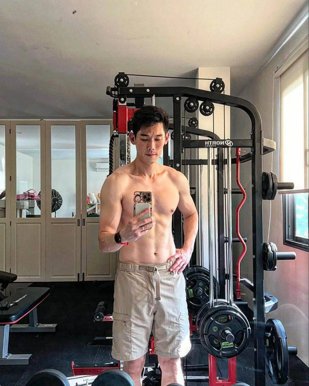 ความหล่อเข้มข้น