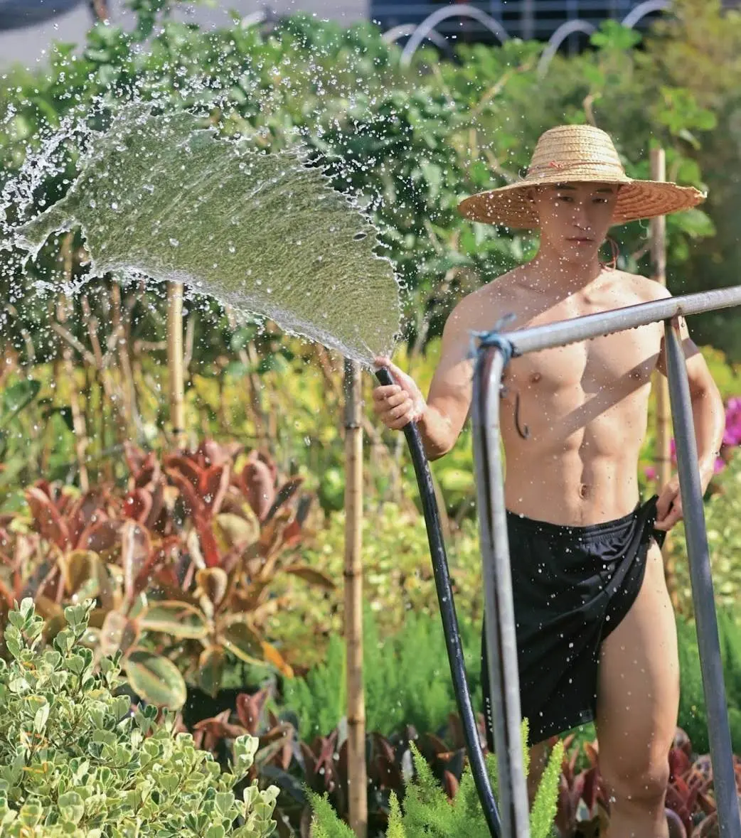 หนุ่มหล่อขึ้นปก 1191