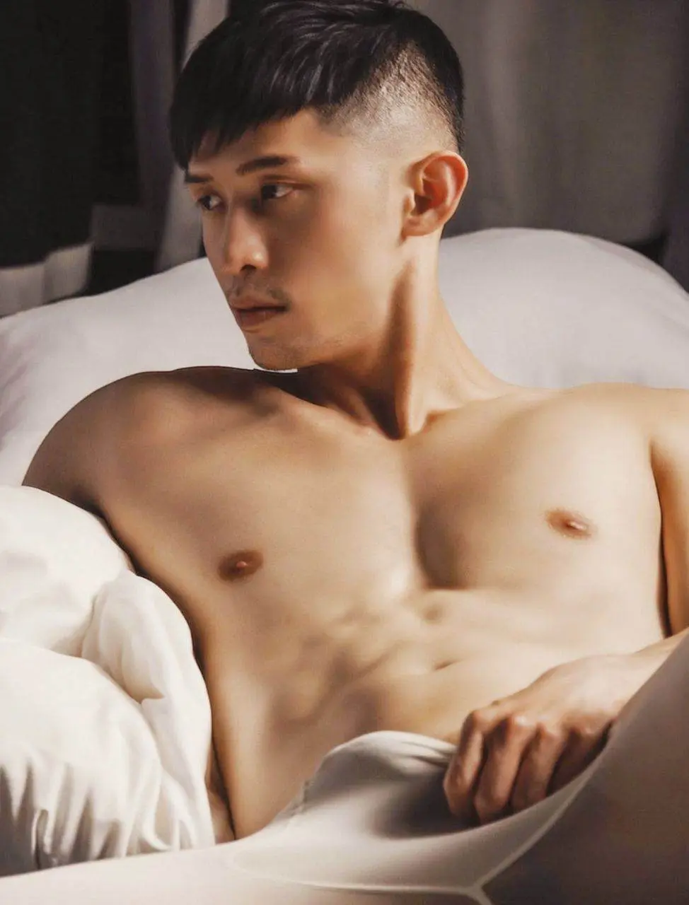 สอดรู้สอดเห็น