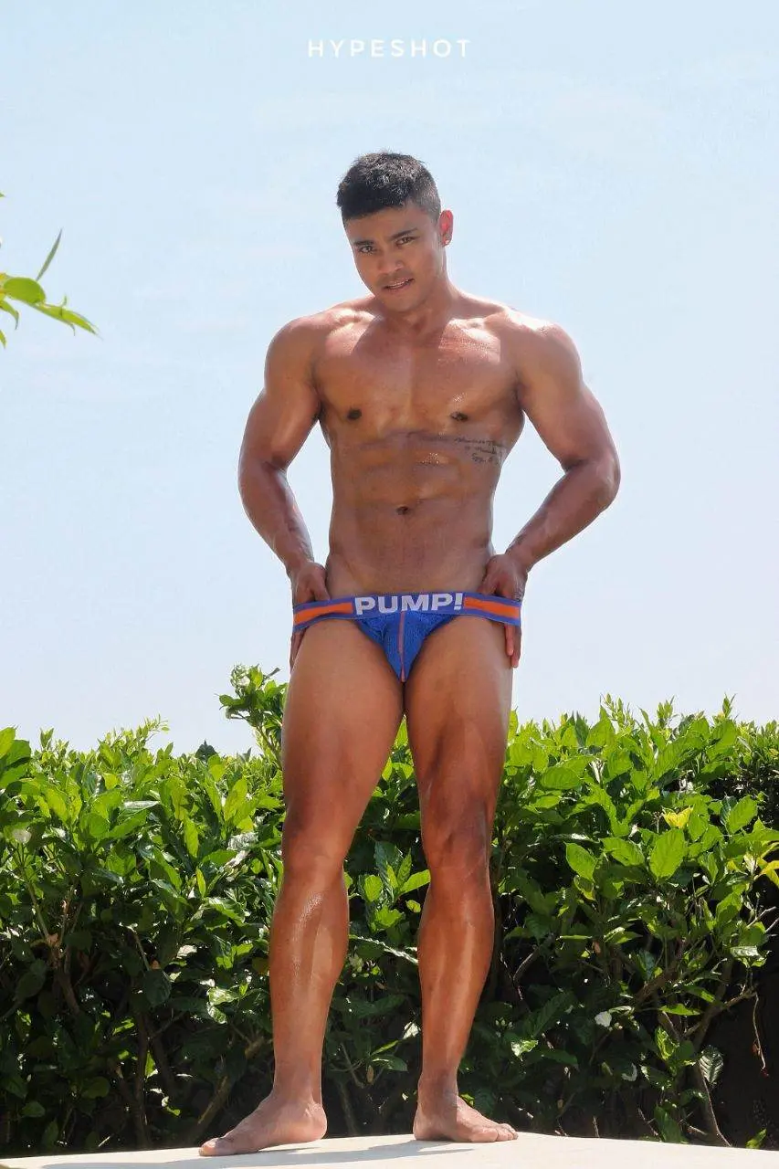 Model : Guy  เทรนเนอร์ DD.fisness ซ.อารีย์ 1.