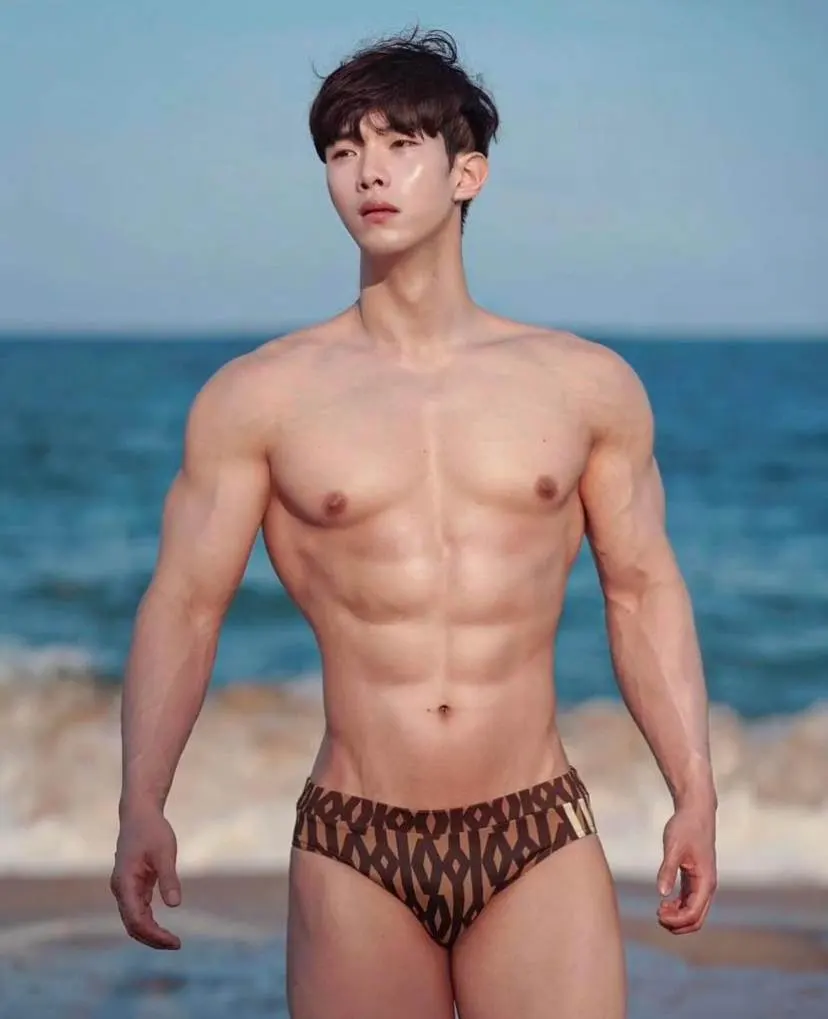 ถอดโชว์เรือนร่าง 2882