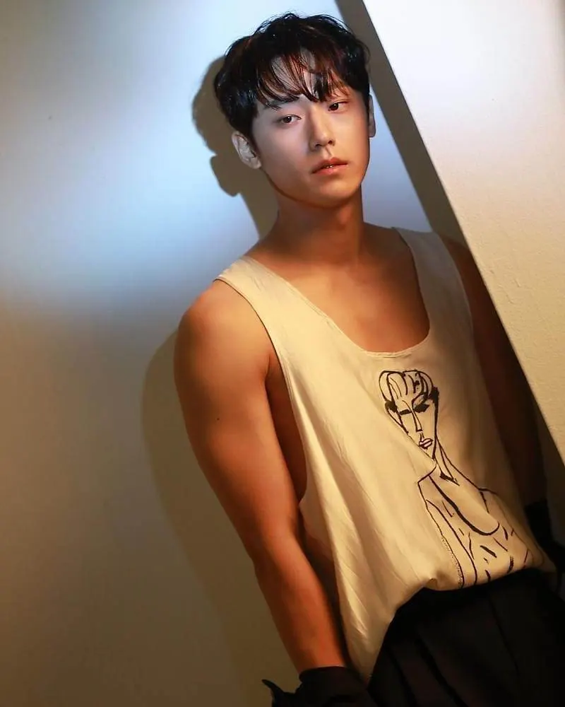 หนุ่ม อีโดฮยอน หล่อ น่ารักพาสาวใจละลาย