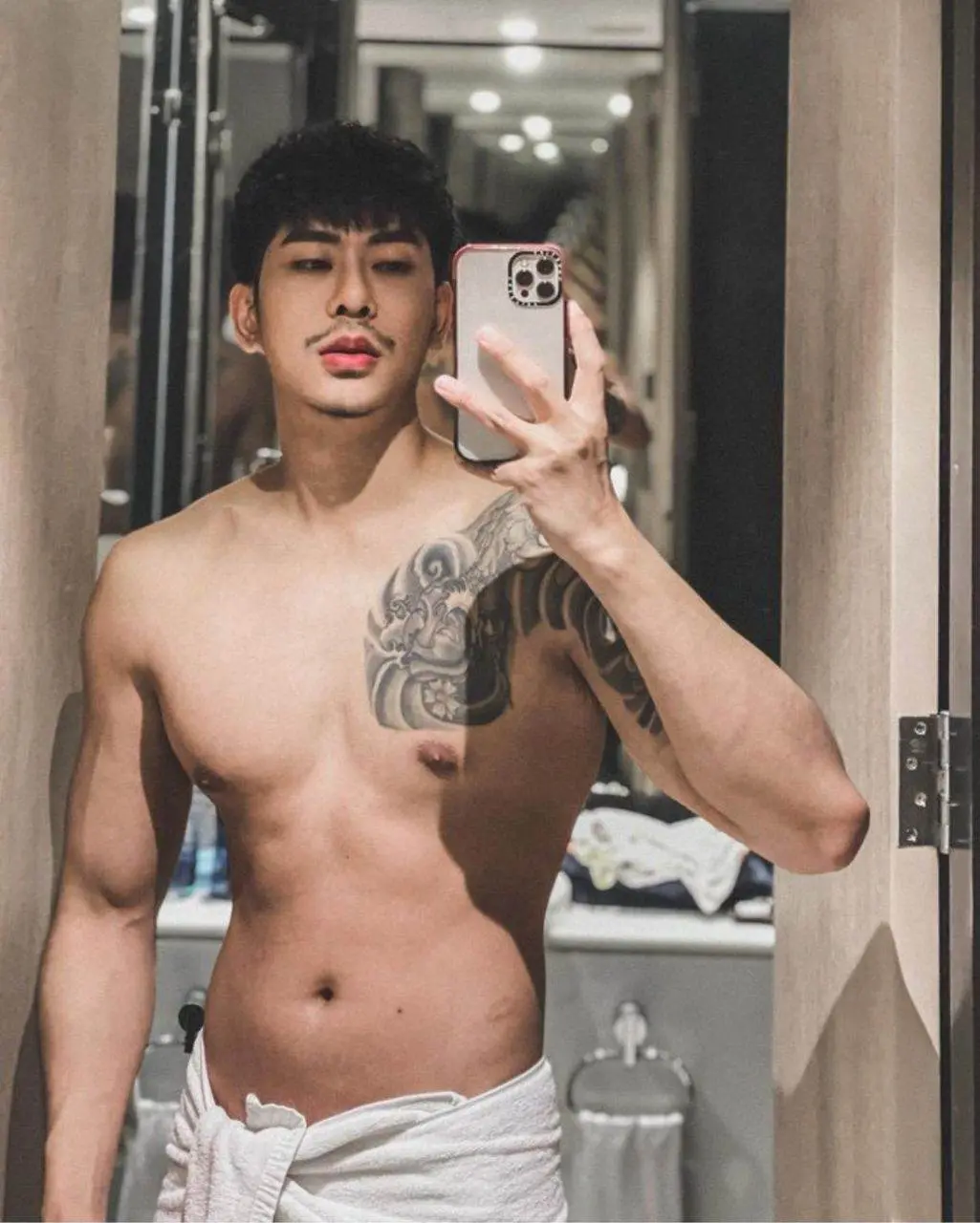 พร้อมเปย์ทุกอย่างให้เธอแล้ว  Ig.sarumanna