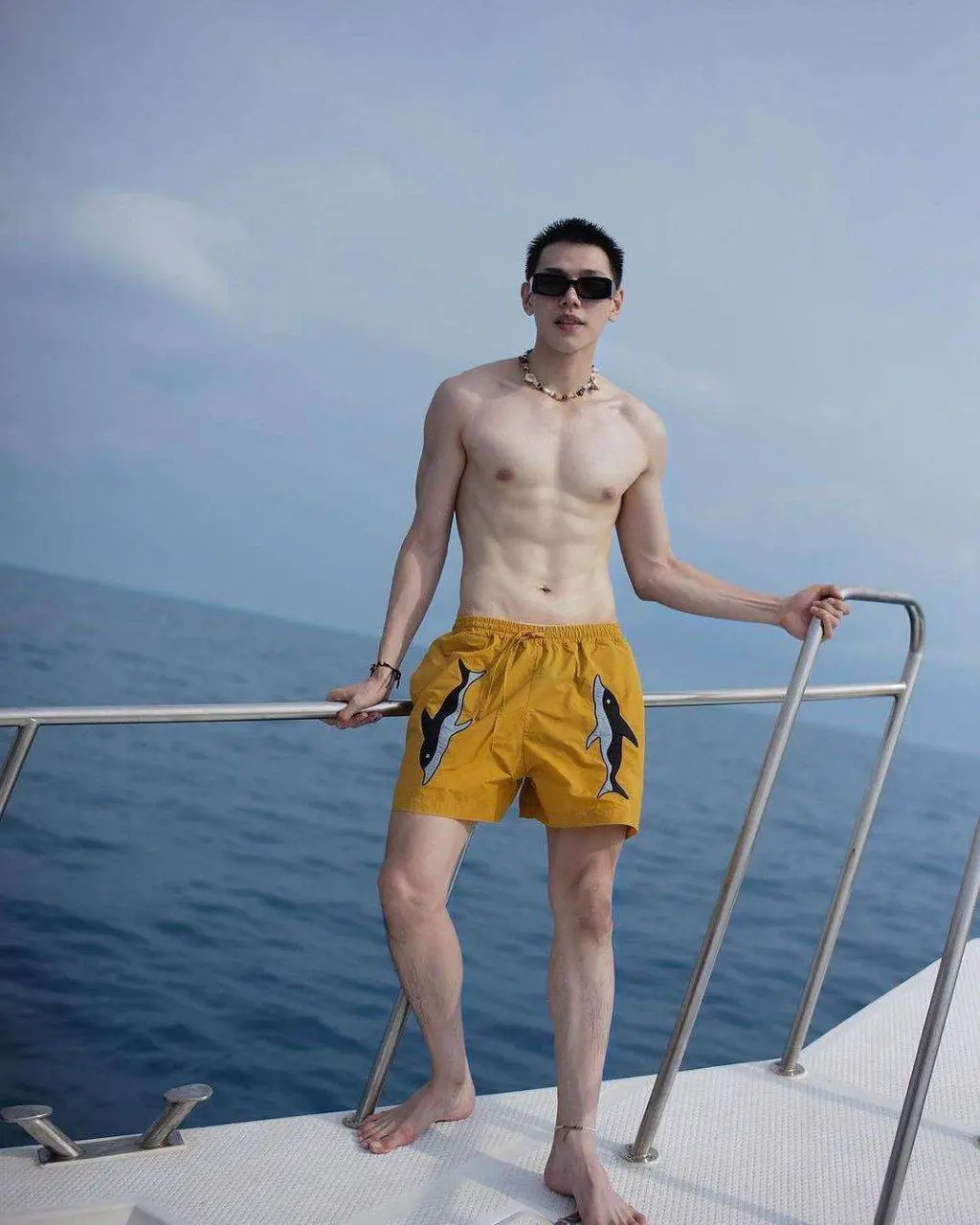 สงกรานต์น้ำแตกกกกกซ่านนน
