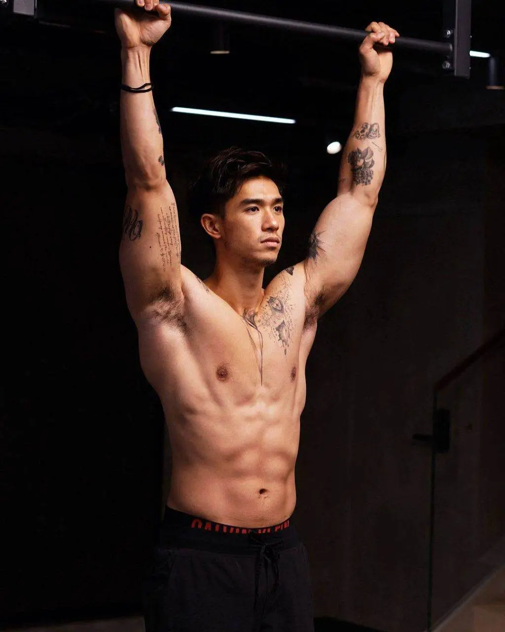 สงกรานต์น้ำแตกกกกกซ่านนน