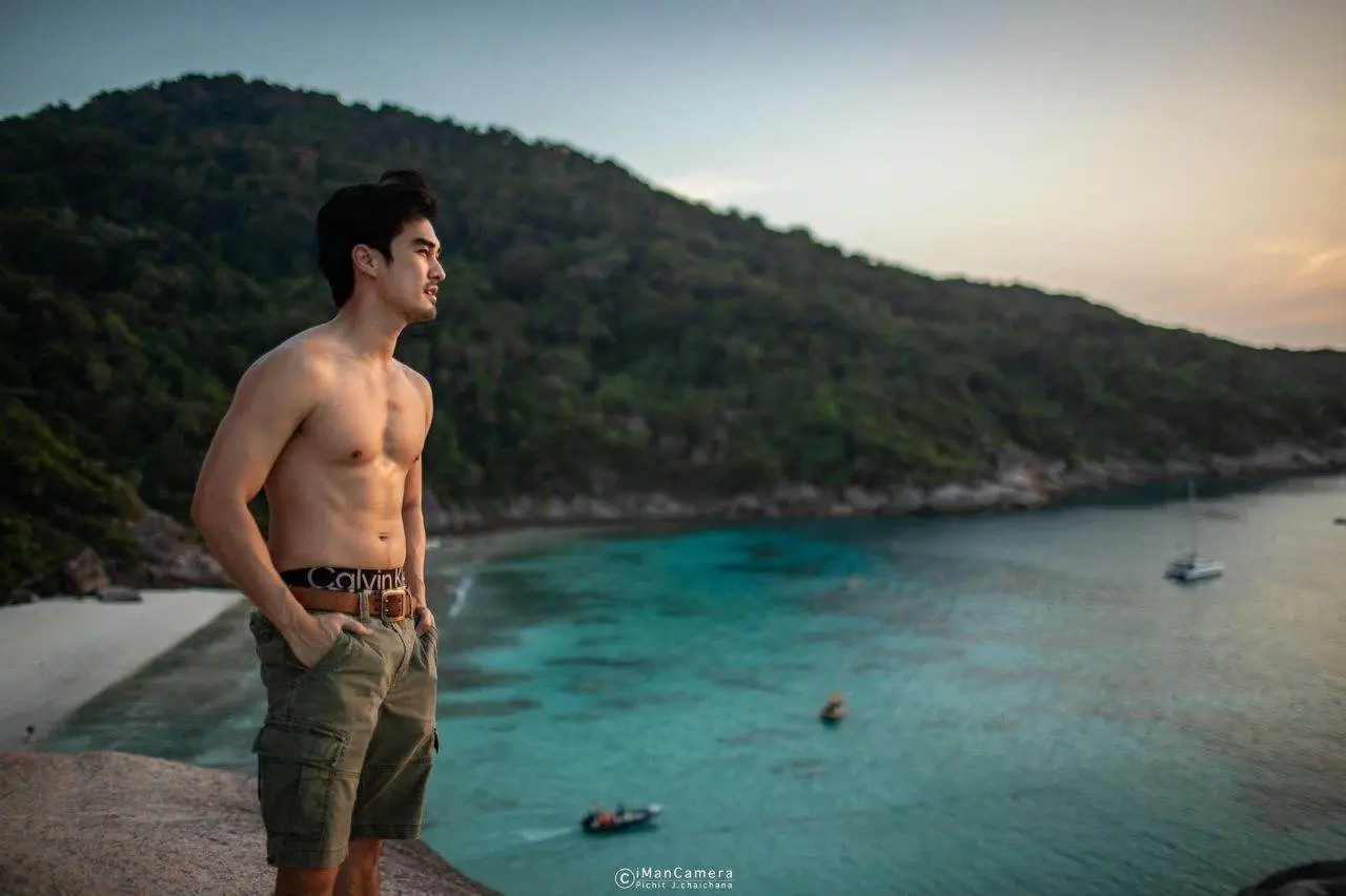 สงกรานต์น้ำแตกกกกกซ่านนน
