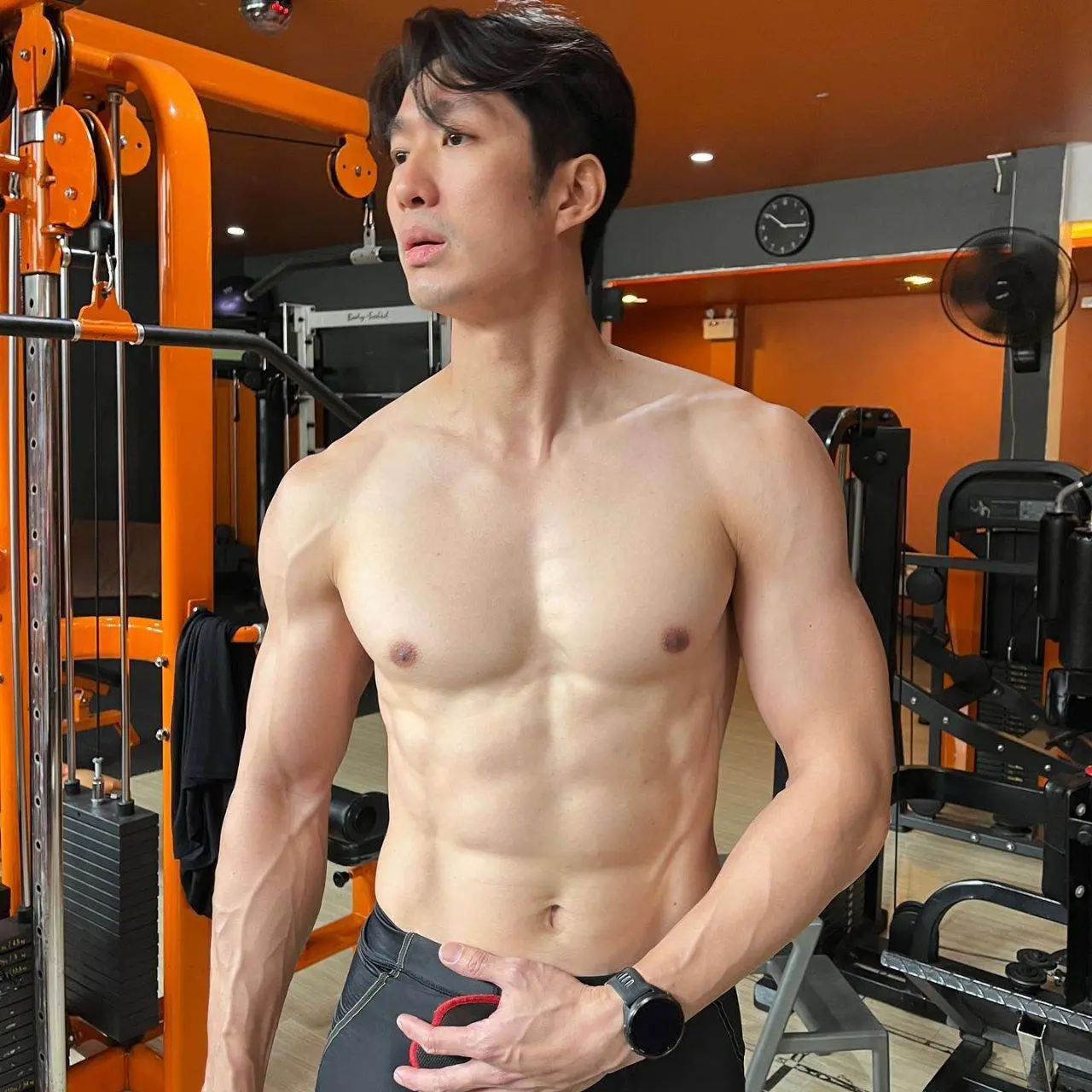 สงกรานต์น้ำแตกกกกกซ่านนน
