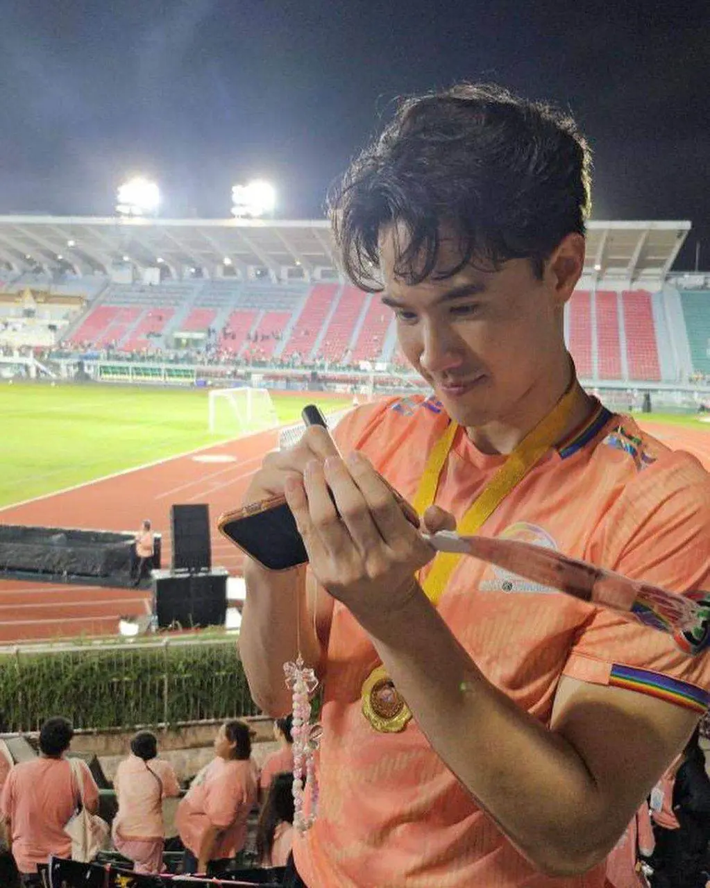 ไม่ถอดดดด