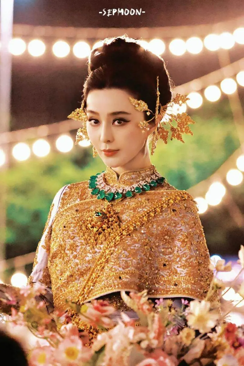 THAILAND 🇹🇭 | 'Fan Bingbing' joins the Maha Songkran procession 2024💦
