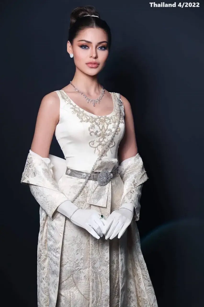 Thai Dusit National Costume by Marima ðđð