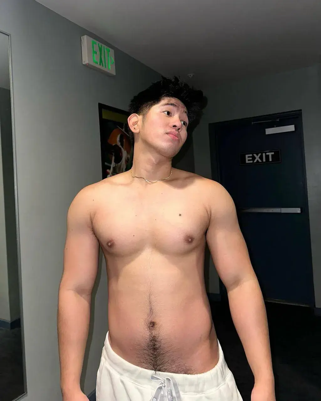 สงกรานต์สาดน้ำแตก