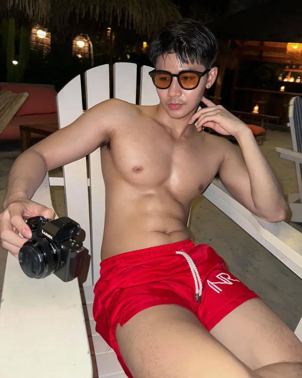 สงกรานต์สาดน้ำแตก