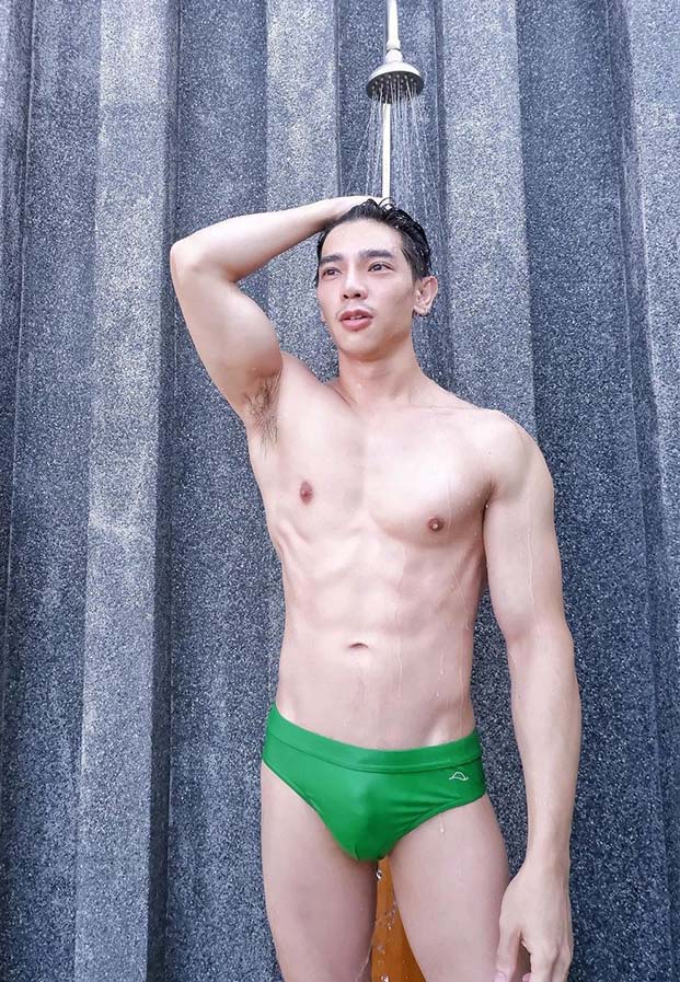 แซ่บแอบเสียว