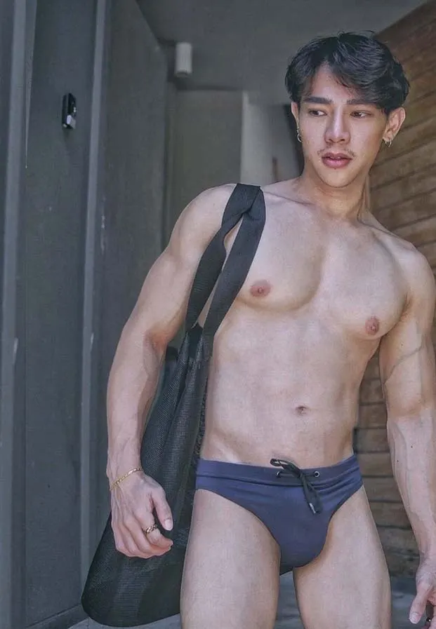 แซ่บแอบเสียว