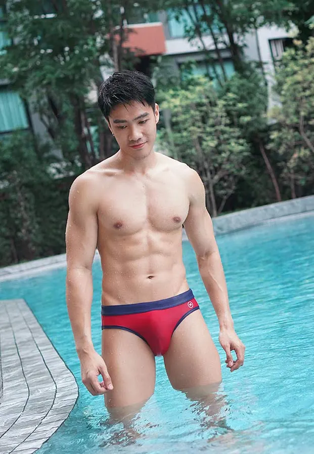 แซ่บแว่บๆ