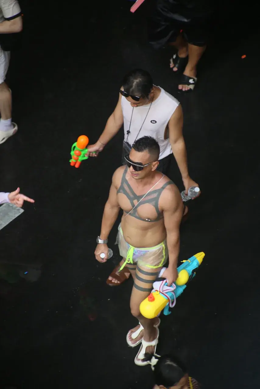 สงกรานต์​ชุ่มฉ่ำ