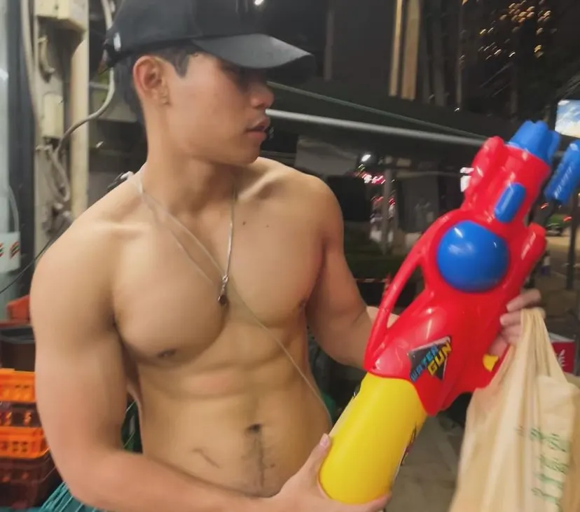 15 เมษายน 2567